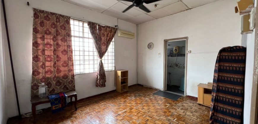 Double Storey Terrace House