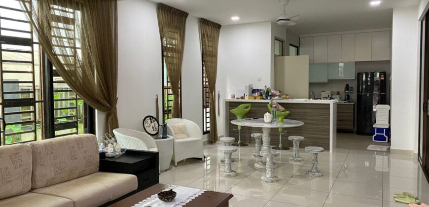 Indah Heights 3 Storey Cluster for sale*