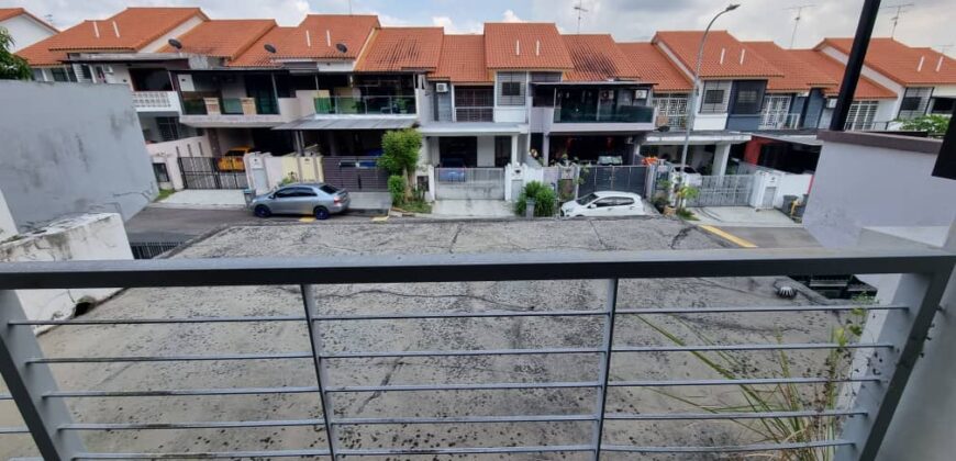Bandar Dato Onn Double Storey Terrace @ Jalan Perjiranan 12 for sale*