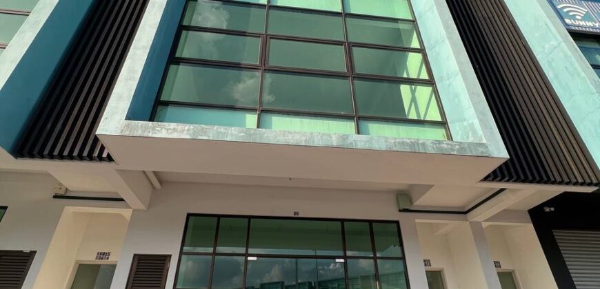 3 Storey Shoplot (Beside AEON Dato Onn), Perjiranan 4 Bdr Dato Onn