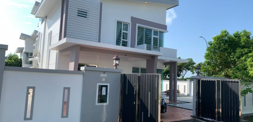Desaru Utama Double Storey Semi-Detached House Link Bungalow for Sale or For Rent*