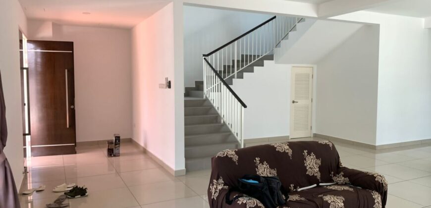 Desaru Utama Double Storey Semi-Detached House Link Bungalow for Sale or For Rent*
