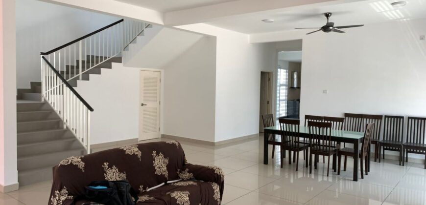 Desaru Utama Double Storey Semi-Detached House Link Bungalow for Sale or For Rent*