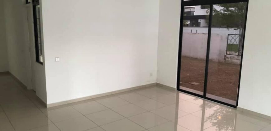 Taman Bukit Indah 2, Garden Villas – Double Storey Cluster Corner For Sale! *