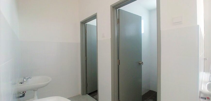 Horizon Avenue Commercial Centre) @ Horizon Hills – Ground Floor Shop Lot For Rent*