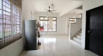 House for sale: 🎉Jalan Indah 17, Bukit Indah🎉 * 2 Storey House End lot ‼RM758k ONLY‼