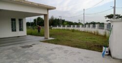 BUNGALOW HOUSE FOR RENT AT TAMAN SCIENTEX IMPIAN KELAPA SAWIT KULAI *