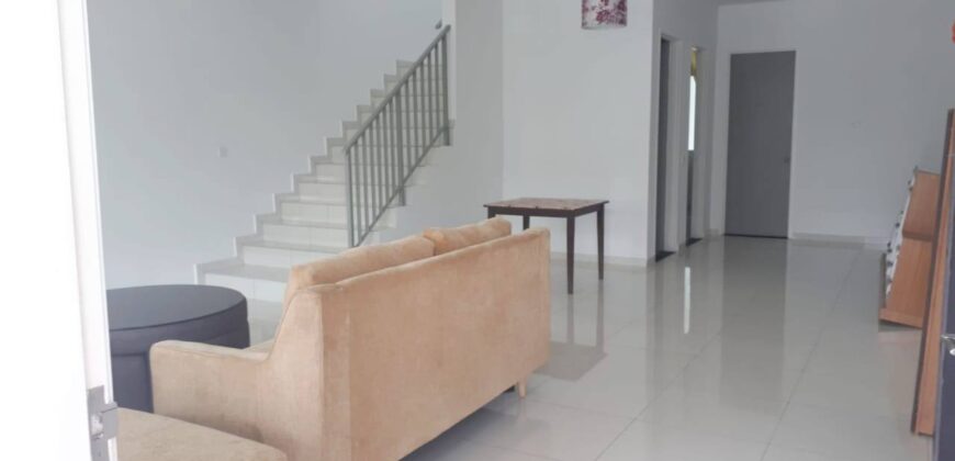 Double Storey Terrace House (Taman Eco Cascadia)