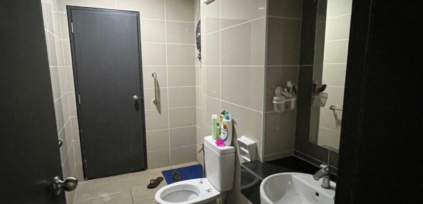 Glenmarie Johor, 2-Sty Terrace 22×75 Glenmarie Johor 2-Storey Terrace House – ( 22 x 75 ) Move-in Condition – ( Renovated )