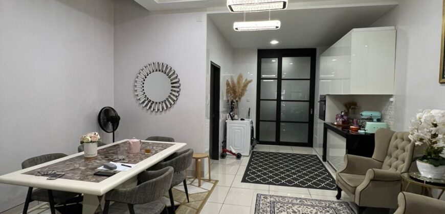 Glenmarie Johor, 2-Sty Terrace 22×75 Glenmarie Johor 2-Storey Terrace House – ( 22 x 75 ) Move-in Condition – ( Renovated )