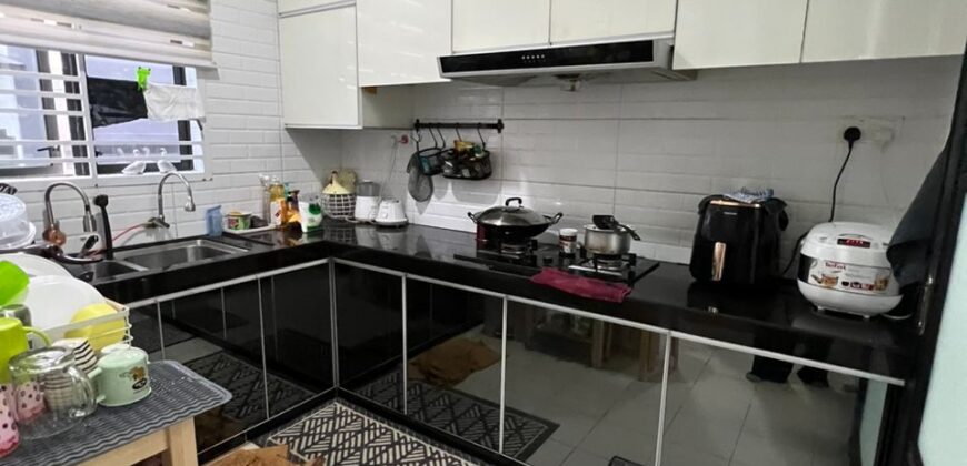 Glenmarie Johor, 2-Sty Terrace 22×75 Glenmarie Johor 2-Storey Terrace House – ( 22 x 75 ) Move-in Condition – ( Renovated )