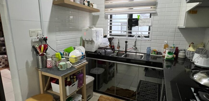 Glenmarie Johor, 2-Sty Terrace 22×75 Glenmarie Johor 2-Storey Terrace House – ( 22 x 75 ) Move-in Condition – ( Renovated )