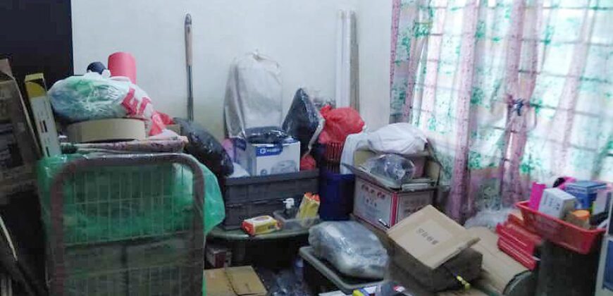 Bukit Kempas Double storey house for sale