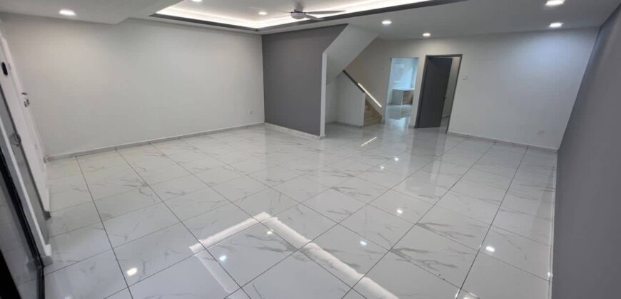 Desa Cemerlang Double Storey House for Sale