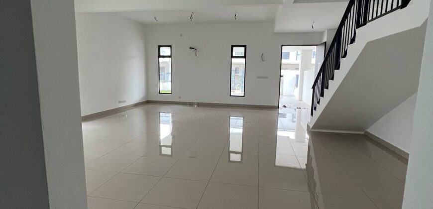 RUMAH KLUSTER KORNER TANAH BESAR DI MOUNT AUSTIN