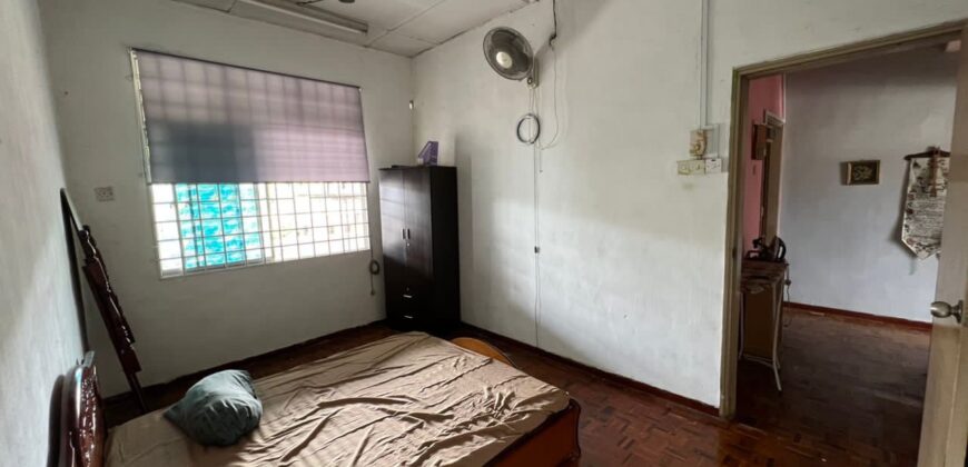 DOUBLE STOREY TERRACE HOUSE , TAMAN BUKIT KEMPAS