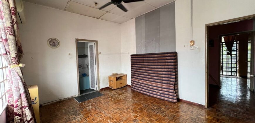 DOUBLE STOREY TERRACE HOUSE , TAMAN BUKIT KEMPAS