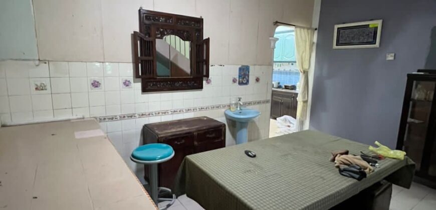 DOUBLE STOREY TERRACE HOUSE , TAMAN BUKIT KEMPAS