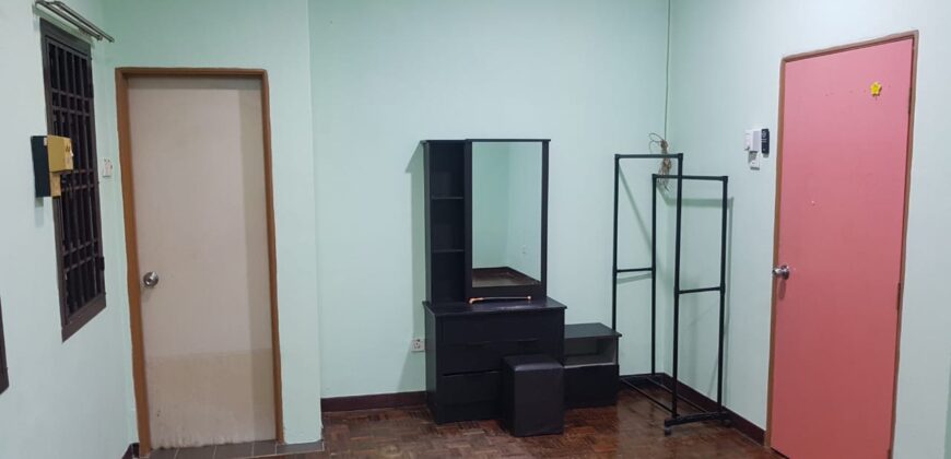 Pasir Gudang Double Storey House for Rent