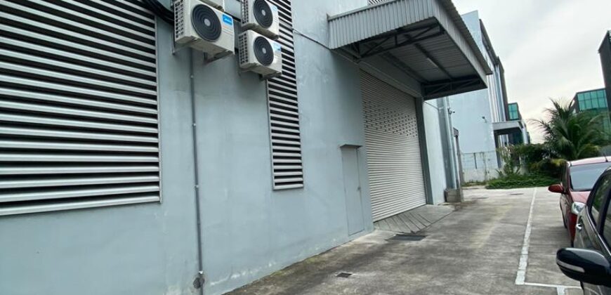 IBP @ SiLC Industrial Park, SiLC @ Gelang Patah – Semi D Factory For Sale, Facing Highway, 5 Mins Away to Perling Plus Tollgate! *