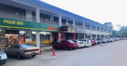 Taman Molek, Perumahan Molek Ria – Shop/Office Floor For Rent @ 1st Floor – Behind the Residential Area, Unblock View! *