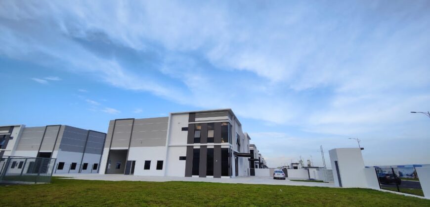 Eco Business Park 2 – Industrial Factory, Corner with Big Land @ Senai Airport City, FOR RENT! *