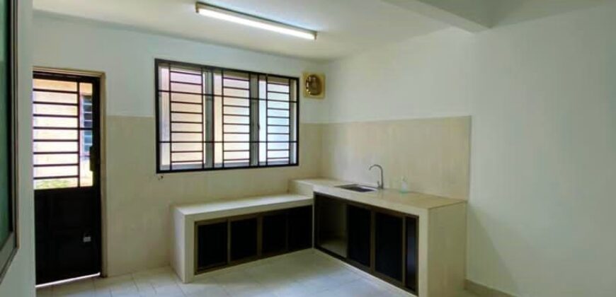 Taman Nusantara @ Gelang Patah – Double Storey Medium Cost, Very Near to 2nd Link Highway *