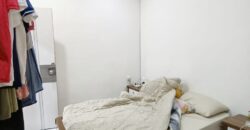 𝐓𝐚𝐦𝐚𝐧 𝐌𝐨𝐥𝐞𝐤 Paritially Furnished 1.5 Storey