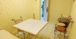 𝐓𝐚𝐦𝐚𝐧 𝐌𝐨𝐥𝐞𝐤 Paritially Furnished 1.5 Storey
