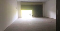 Taman Molek, Perumahan Molek Ria – Shop/Office Floor For Rent @ 1st Floor – Behind the Residential Area, Unblock View! *