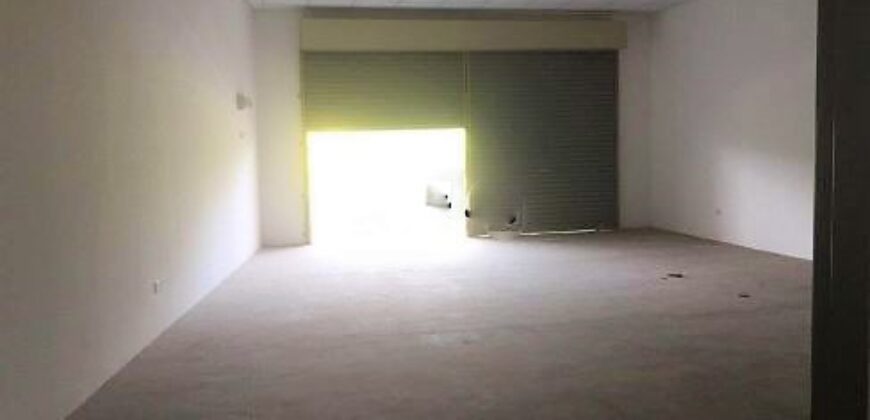 Taman Molek, Perumahan Molek Ria – Shop/Office Floor For Rent @ 1st Floor – Behind the Residential Area, Unblock View! *