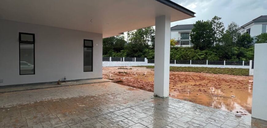 RUMAH KLUSTER KORNER TANAH BESAR DI MOUNT AUSTIN