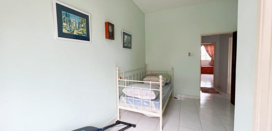 Bukit Indah Double Storey Corner House for Sale