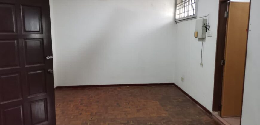 Desa jaya double storey house for rent