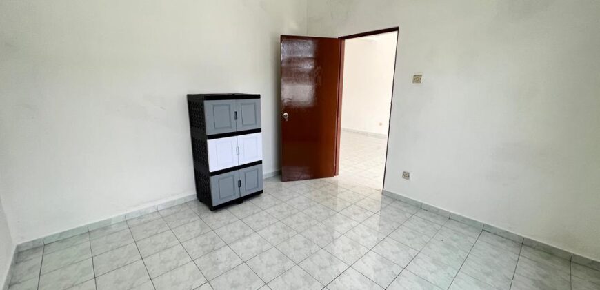 Johor bahru town kolam air double storey house for sale