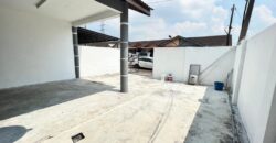 Johor bahru town kolam air double storey house for sale