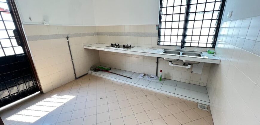 Johor bahru town kolam air double storey house for sale