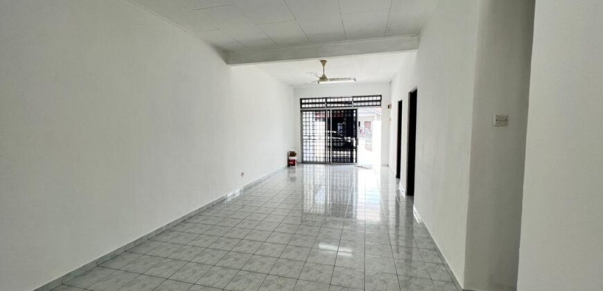 Johor bahru town kolam air double storey house for sale