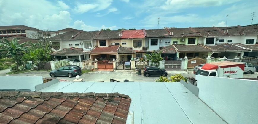 Selesa Jaya Double Storey House for Sale