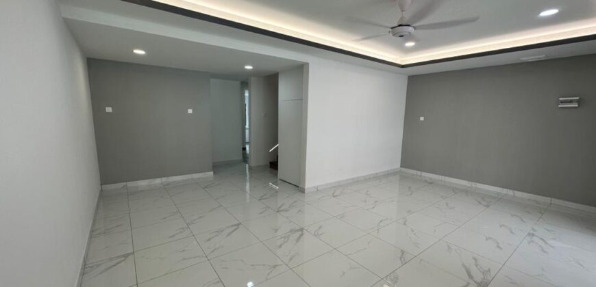 Selesa Jaya Double Storey House for Sale