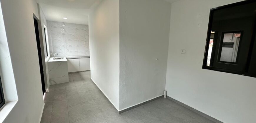 Selesa Jaya Double Storey House for Sale