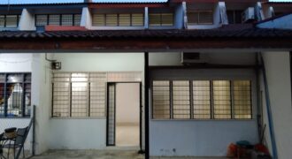 Taman Perling Single Storey Partial Furnished House for Rent