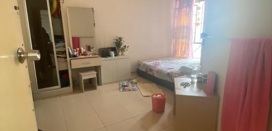 Tanjung Puteri Condominium @ Stulang Laut – Nicely, Well Maintained Condo, Facing Sea View*
