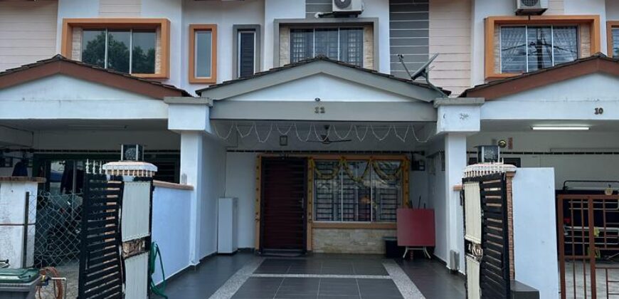 *Taman Scientex Fully renovated with furnitures for Sale*