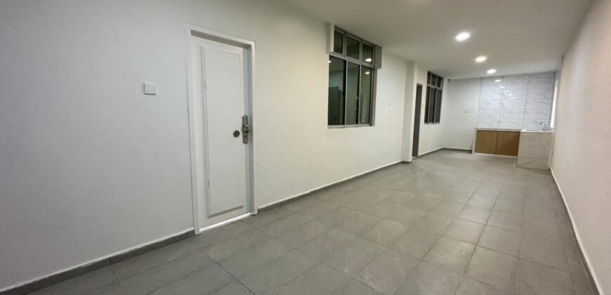 Taman Megah Ria 1.5 Storey Semi Detached house for Sale