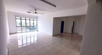 Pulai View Apartment @ Tampoi, Well Maintain, Below Market, Can Apply Full Loan!