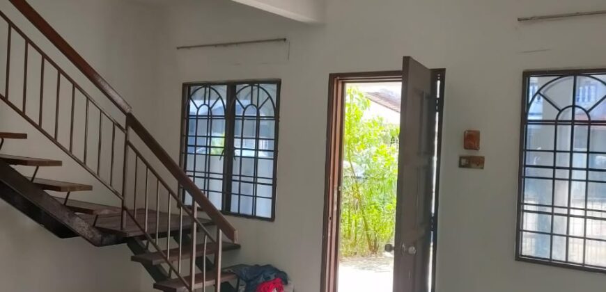 Taman Kinrara Double Storey House For Rent